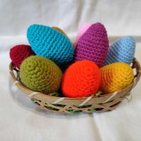 Ръчно изработени плетени играчки - Великденски яйца, снимка 3 - Други - 45279403