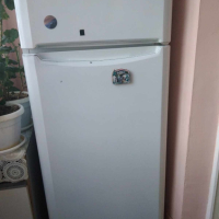 продавам хладилник indesit в добро състояние,взимане от място,размери 167,60,50, снимка 4 - Хладилници - 45011902