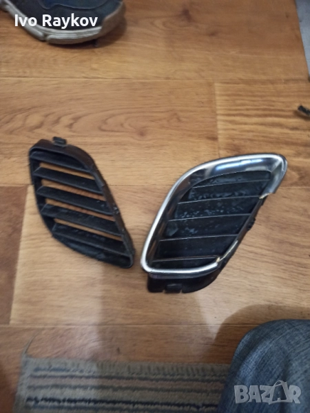 Дясна и лява решетка предна броня Saab 9-5, 5142831, снимка 1