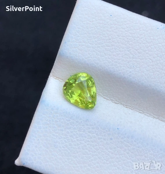 Перидот хубав цвят , снимка 1