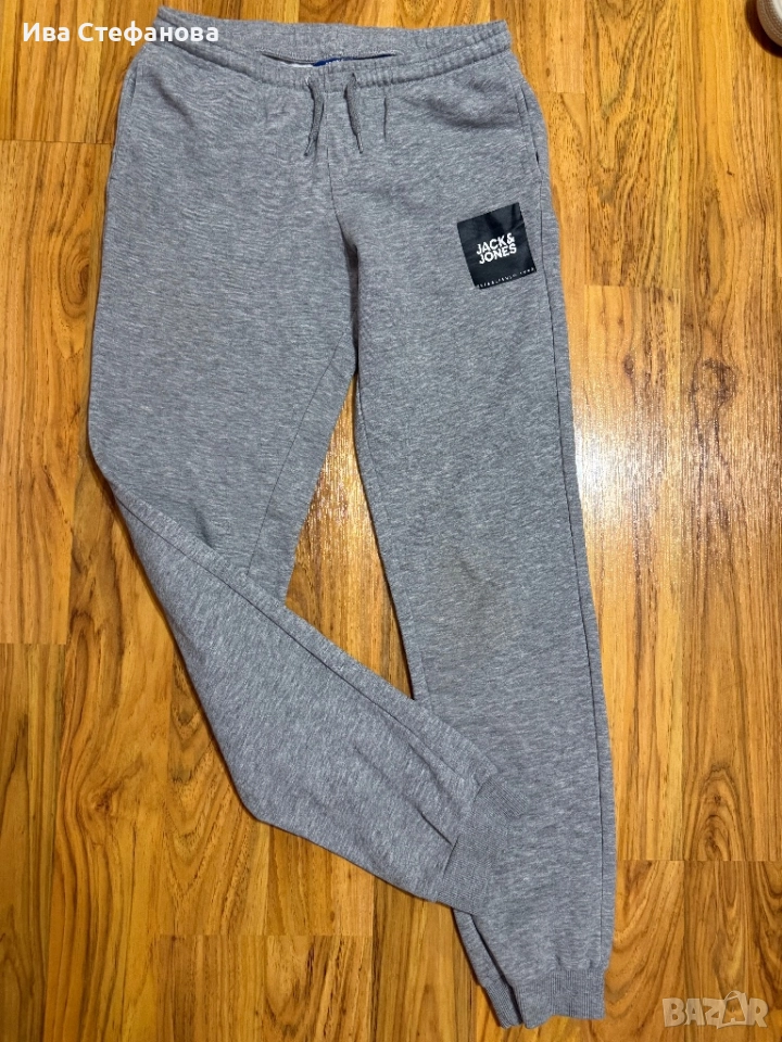  JACK & JONES Jack&jones нов спортен сив 100% оригинално мъжко долнище , снимка 1