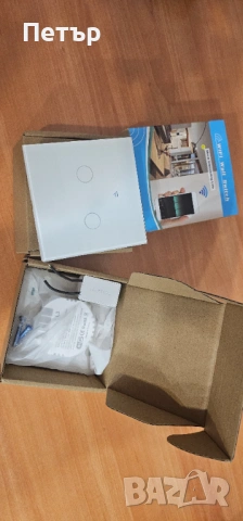 Смарт WiFi Ключ за Осветление (Двоен) – Сензорен със Стъклен Панел