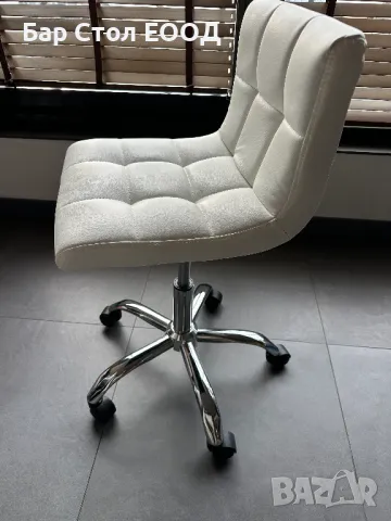 Стол на колелца Queens, снимка 6 - Столове - 43195980