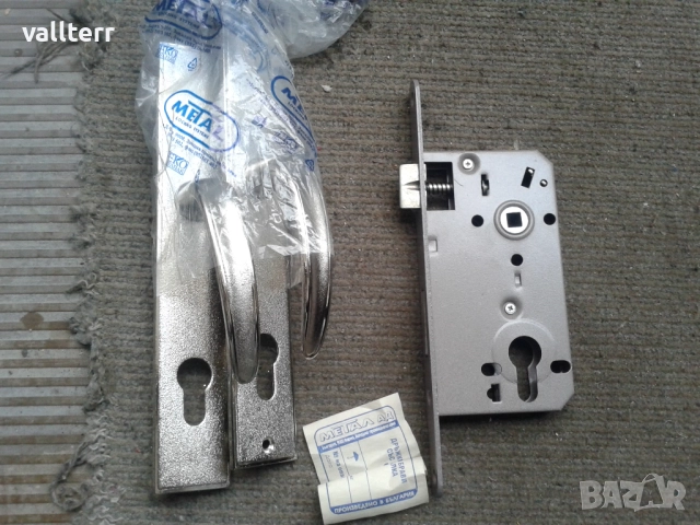 брави касови дръжки самобръсначки,термо чаши топ цени и други, снимка 16 - Други стоки за дома - 52237593