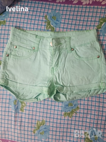Дамски къси гащи , снимка 17 - Къси панталони и бермуди - 53459891