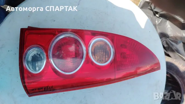 Ляв и десен стоп за Mazda Premacy, снимка 1 - Части - 47333132