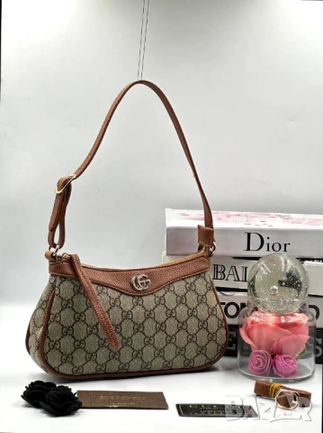 чанти gucci , снимка 12 - Чанти - 51301631