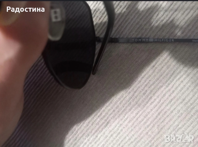 Слънчеви очила tommy hilfiger, снимка 3 - Слънчеви и диоптрични очила - 52332933