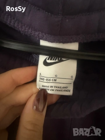 Детско долнище Nike , снимка 4 - Детски анцузи и суичери - 53004770