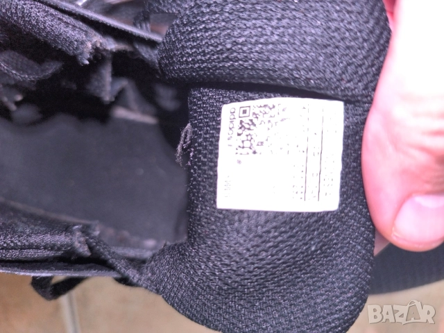 Адидас номер 46 червени и черни, снимка 7 - Маратонки - 52040240