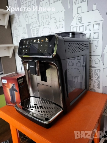 Kафемашина с дисплей и кана Philips 5400 LatteGo Кафеавтомат Филипс , снимка 8 - Кафемашини - 52717478