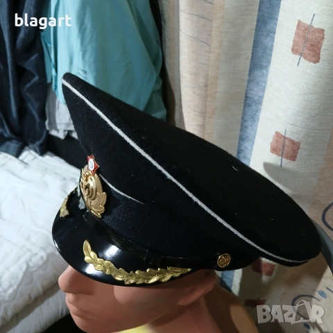 Офицерски фуражки СССР, снимка 4 - Антикварни и старинни предмети - 53178526