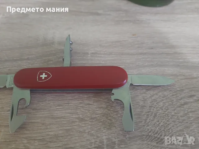 Швейцарско ножче VICTORINOX викторинокс ножка нож, снимка 3 - Ножове - 48260127