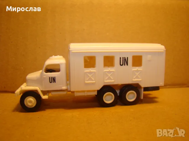 IGRA?? H0 1/87 PRAGA КАМИОН ВОЕНЕН МОДЕЛ КОЛИЧКА ВЛЕКАЧ, снимка 1 - Колекции - 48456530