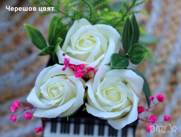 Декорация пиано със сапунени цветя, букет, рози, снимка 11 - Стайни растения - 45256196