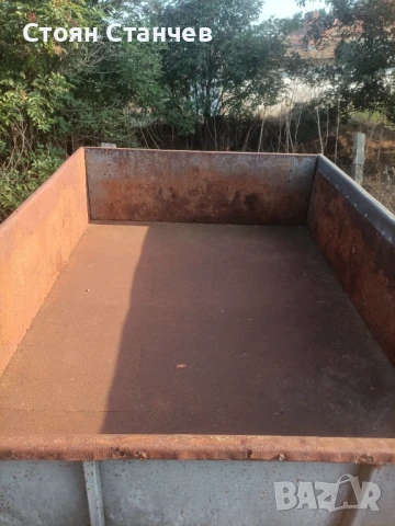 Продавам тракторно ремарке едноосово , снимка 2 - Селскостопанска техника - 51336701