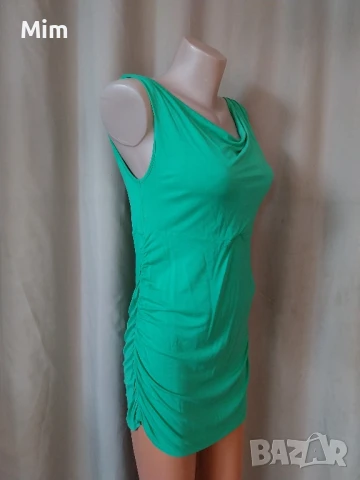 М Къса рокля в зелено , снимка 2 - Рокли - 50670460