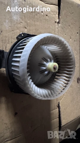 Вентилатор за парно зa Honda Insight - 272700-0141