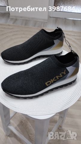 Дамски сникърси DKNY размер 41 , снимка 1 - Маратонки - 44925117