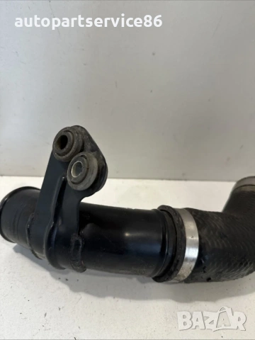 Маркуч за водна охлаждаща течност за Peugeot 4007 2.2 HDI (2009), снимка 3 - Части - 53680166