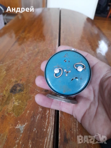 Настолен часовник,будилник СЛАВА,SLAVA #17, снимка 4 - Антикварни и старинни предмети - 53584089