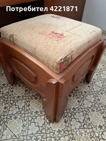 Табуретки от дърво, снимка 2 - Дивани и мека мебел - 54105429