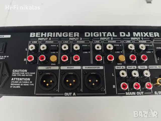 професионален мишпулт миксер с ефекти BEHRINGER DDM4000 DJ, снимка 11 - Ресийвъри, усилватели, смесителни пултове - 47062440