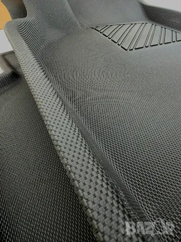 Tesla model Y 3D текстурирани трислойни всезонни стелки за салона , снимка 12 - Аксесоари и консумативи - 49332337