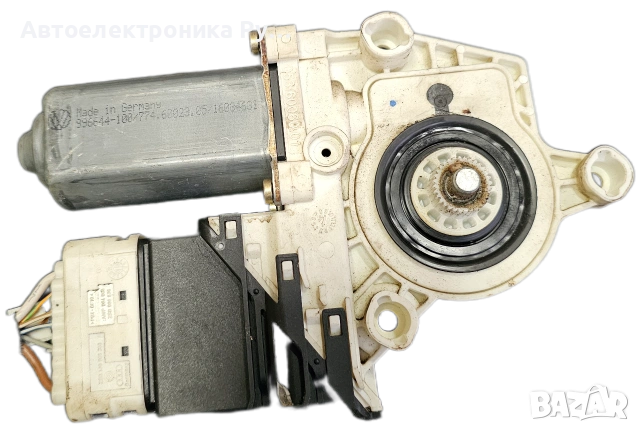 Моторче за заден десен прозорец VW Touran 2003, 1K0959704B, 993425-100