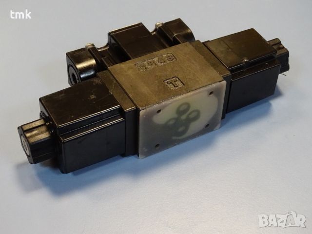 Хидравличен разпределител NACHI SS-C01-E3X-R-C1-20 solenoid operated directional valve, снимка 4 - Резервни части за машини - 45239509