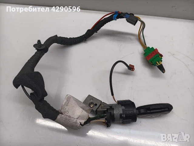 Контактен ключ за Пежо 807 / Ситроен Ц8 / Фиат Улис / Peugeot 807 / Citroen C8 / Fiat Ulysse, снимка 2 - Части - 51099511