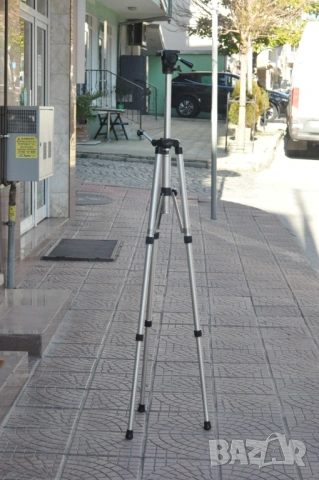 Трипод за фотоапарати и видеокамери Hitachi VK-CS 57, снимка 3 - Чанти, стативи, аксесоари - 53111801