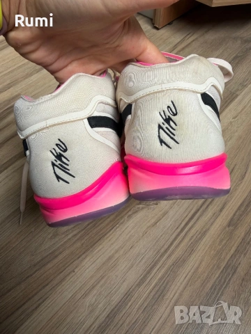 Оригинални маратонки Nike AIR ZOOM G.T. HUSTLE 2! 42 н, снимка 6 - Ежедневни обувки - 52182791