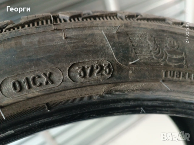 2бр.зимни гуми 235/40/19 Michelin, снимка 6 - Гуми и джанти - 53664442