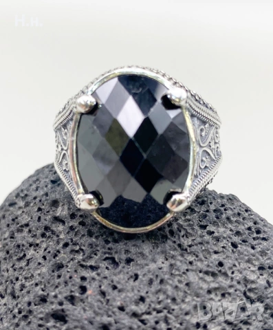 Сребърен пръстен с черен циркон, снимка 5 - Пръстени - 53561515
