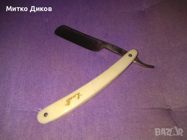 Ларк марков бръснач 8.5х2см острие винтидж отличен, снимка 2 - Антикварни и старинни предмети - 51724584