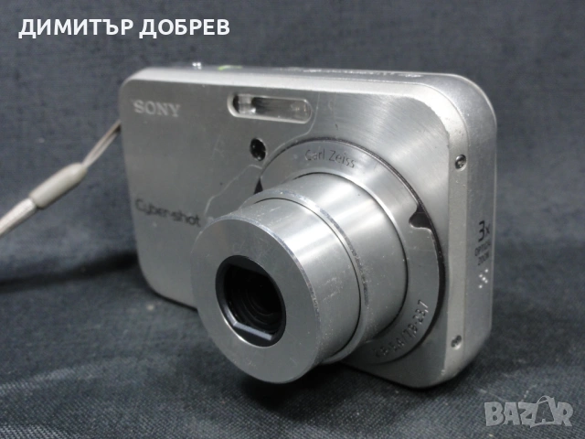 ЦИФРОВ ФОТОАПАРАТ Sony Cyber-shot DSC-N1 8.1MP DIGITAL CAMERA 