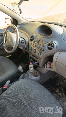 Тойота Ярис, снимка 5 - Автомобили и джипове - 53582681