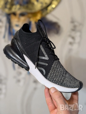 оригинални маратонки Nike Air Max 270 Flyknit номер 44-45, снимка 8 - Маратонки - 53511270