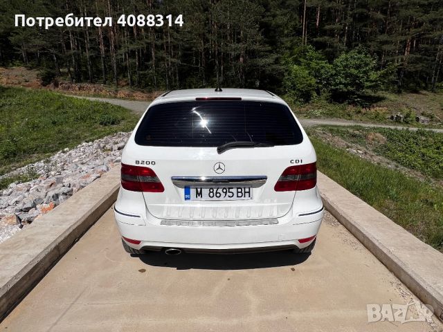Mercedes B200 sport Facelift, снимка 7 - Автомобили и джипове - 45597355