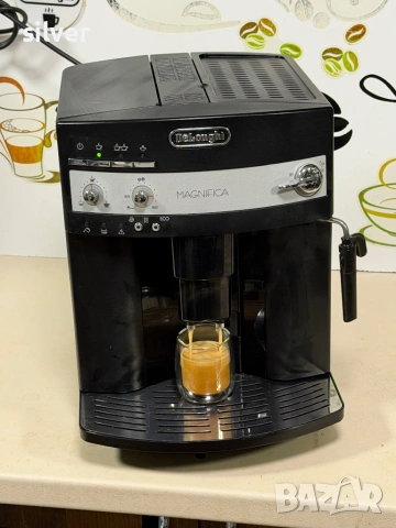 Кафемашина кафе автомат delonghi magnifica с гаранция, снимка 4 - Кафемашини - 54297821