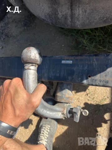 Оригинален теглич Мерцедес Ц-класа w203 комби, снимка 5 - Части - 50997957