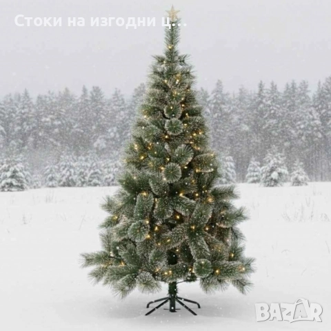 Коледна елха с бели връхчета