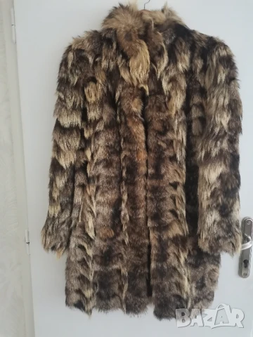 Палто с естествен косъм от аржентинска лисица 