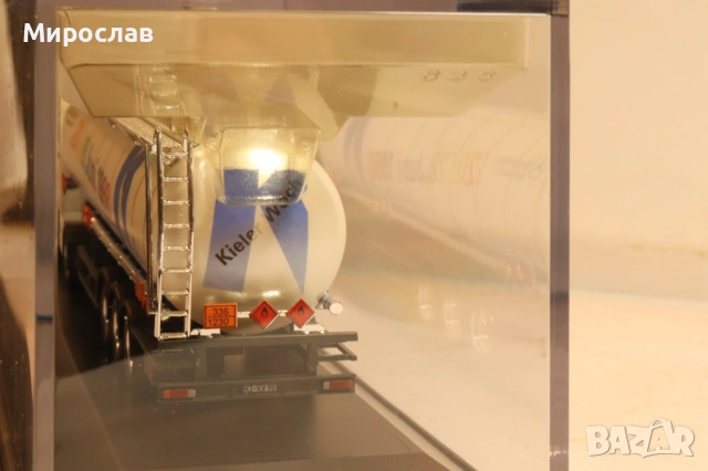 HERPA H0 1/87 MERCEDES ACTROS ЦИСТЕРНА КАМИОН МОДЕЛ, снимка 11 - Колекции - 54030519