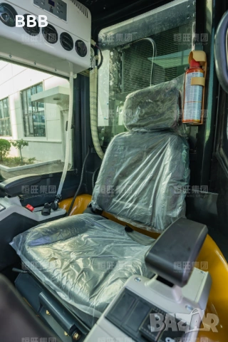 Продавам багер Hengwang HW 25W, снимка 9 - Индустриална техника - 53217155