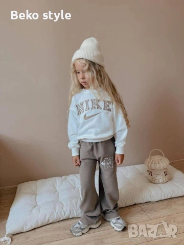 Детски комплект Nike   4-5 г