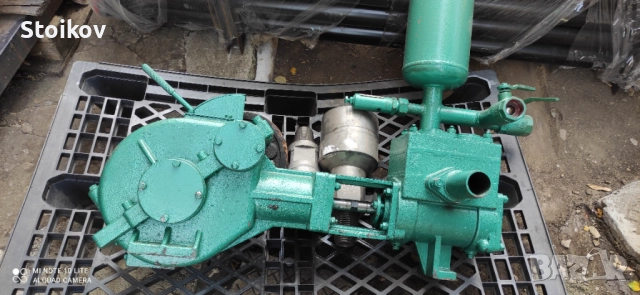 Бутална помпа за вода