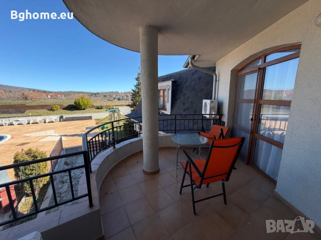 Просторен тристаен апартамент с гледка към басейна в комплекс Nessebar View, Кошарица, снимка 14 - Апартаменти - 53839942