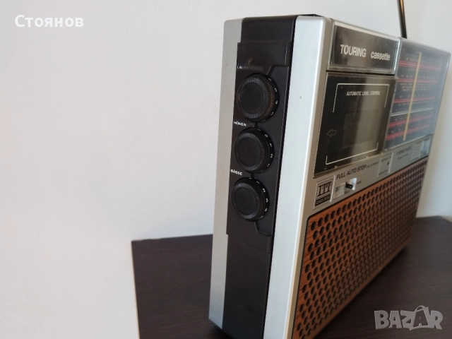 Радио тразистори ITT Schaub-Lorenz,SONY,VEF 221, РУСЪ М-310 , снимка 5 - Радиокасетофони, транзистори - 42019316